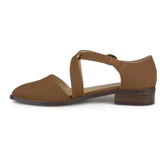 Journee Collection Taupe Straped Flats - Picture 3 of 9